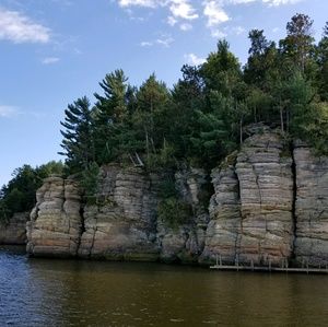 Meet your Posher, Niki